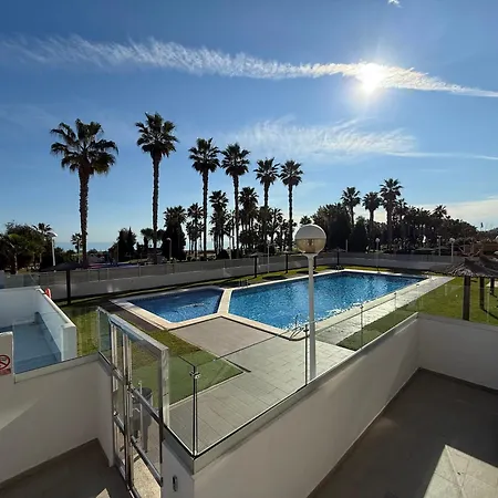 F10 - Edificio Mondrian World, Prime - Servhouse