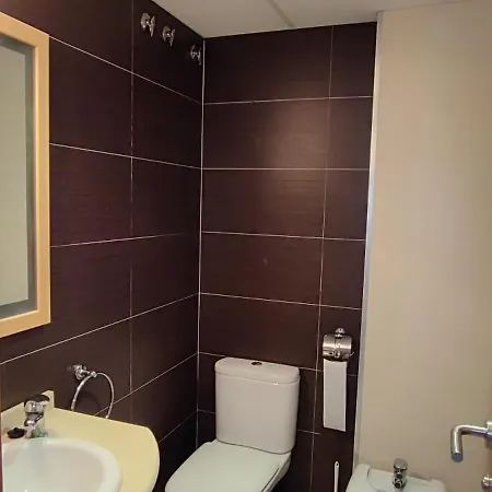 M1007 - Edificio Mondrian World, Prime - Servhouse Апартаменты